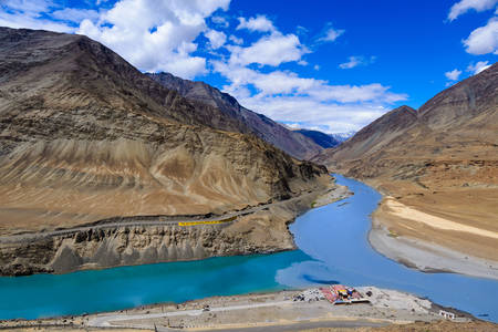 Soutok řek Indus a Zanskar