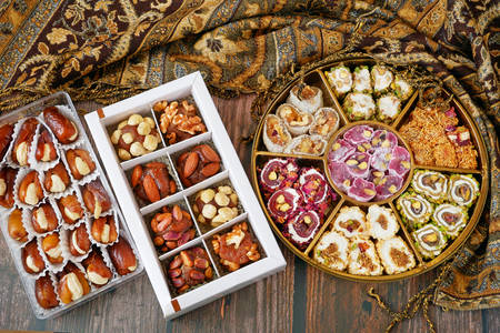 Set of oriental sweets