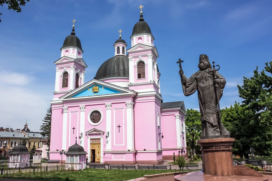 Cathedral of the Holy Spirit, Chernivtsi