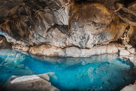 Cueva en Parque Nacional Thingvellir