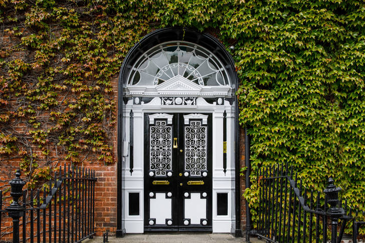 Georgian doors at Fitzwilliam Square