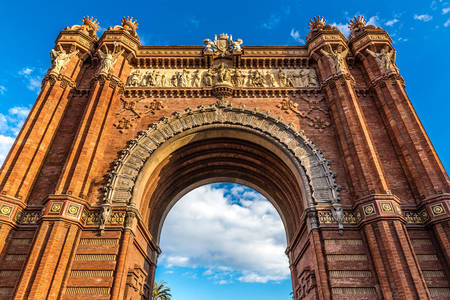 Триумфална арка в Барселона