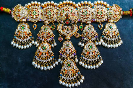 Menyasszonyi indiai nyaklánc