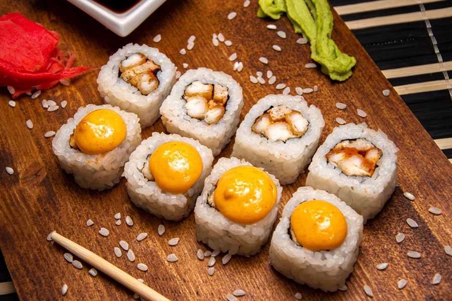Роллы с курицей
