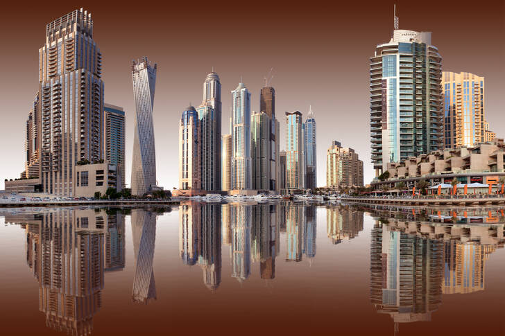 Vista della zona di Dubai