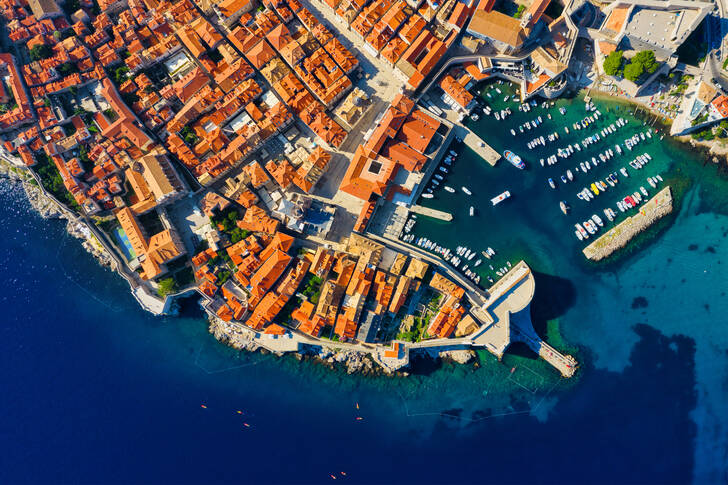 Pogled iz vazduha na Dubrovnik