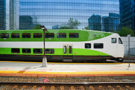 Tren a Toronto