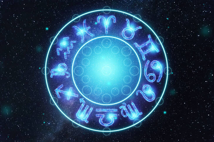 Krug sa znacima zodijaka