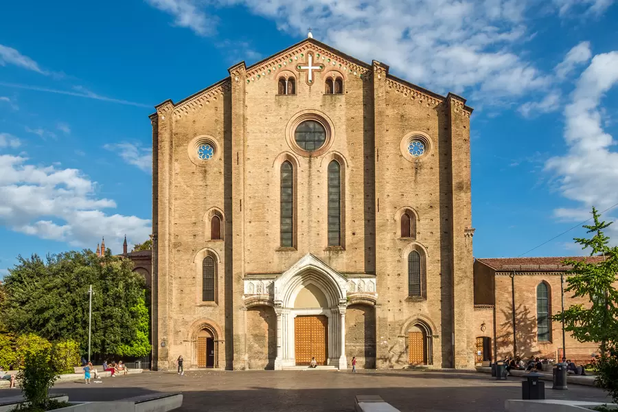 Sankt Franciskus basilika i Bologna