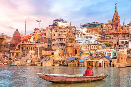 Forntida arkitektur i Varanasi stad