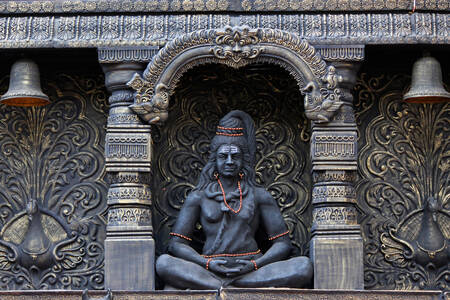 Lord Shiva szobra