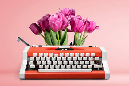 Typewriter and tulips