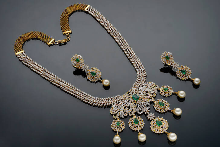 Gouden sieraden in Indiase stijl