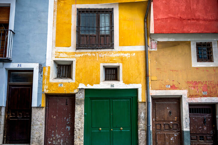 Fachadas coloridas en Cuenca