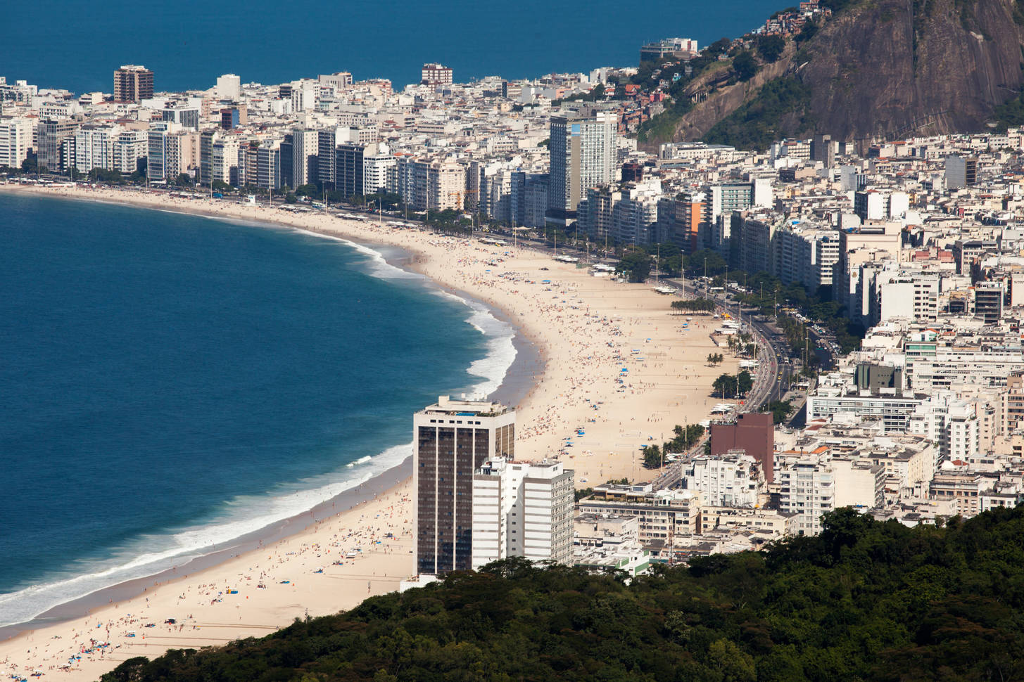 copacabana-beach-jigsaw-puzzle-countries-brazil-puzzle-garage