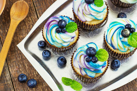 Cupcakes aux baies et à la crème