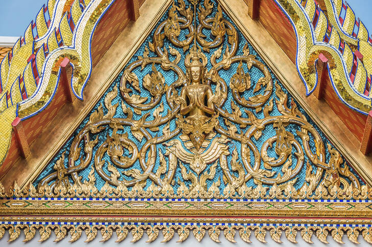 Frontonul templului Wat Pho din Bangkok