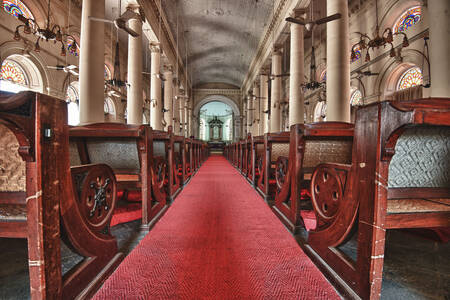 Interiör av St. George's Cathedral i Chennai