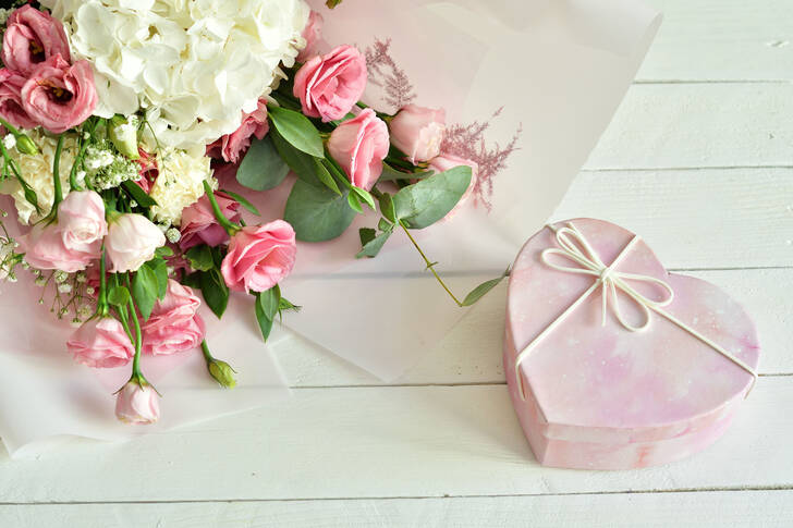 Bouquet et coffret cadeau