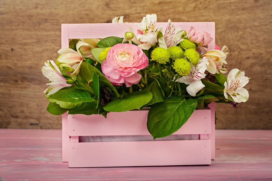 Compositie met bloemen