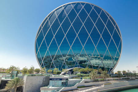 Kantor pusat Aldar di Abu Dhabi