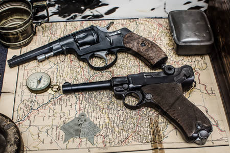 Vecchi revolver sulla mappa