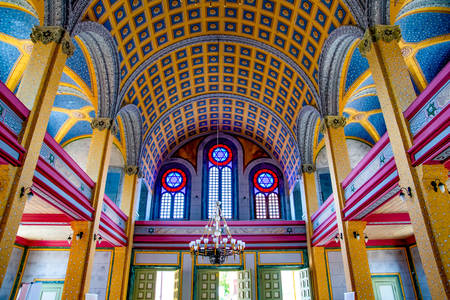 Wnętrze Wielkiej Synagogi Edirne
