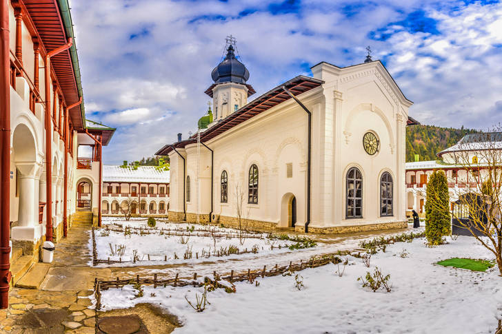 Agapia manastırı