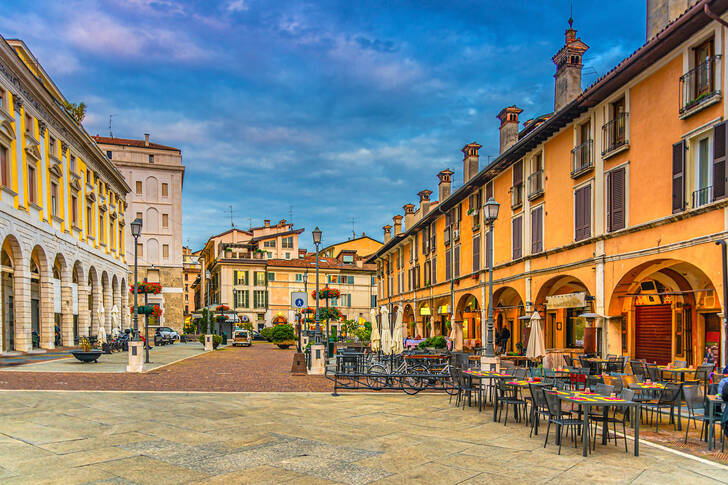 Piazza del Mercato, Brescia