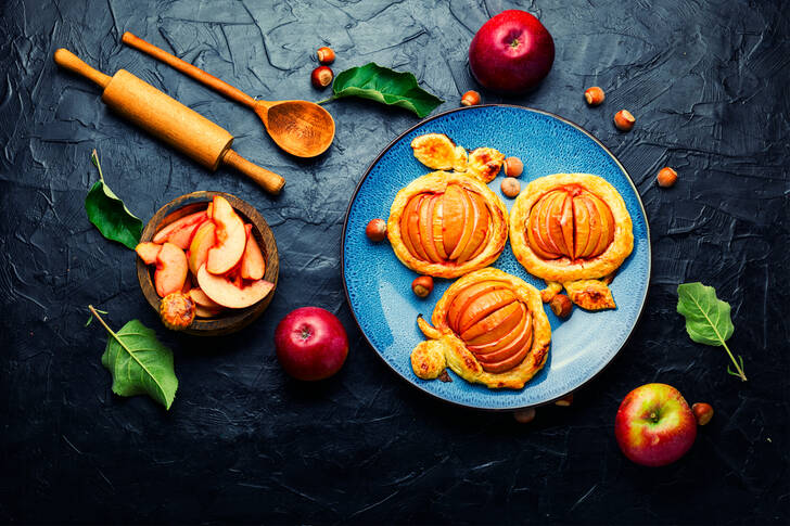 Pommes cuites en pâte