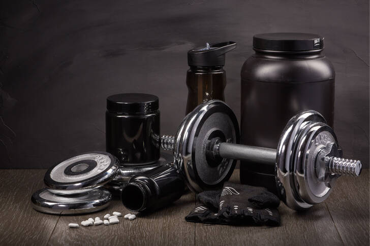 إكسسوارات رياضية ودمبل