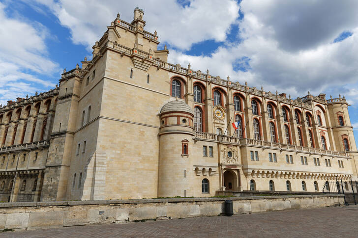 Zámek Saint-Germain