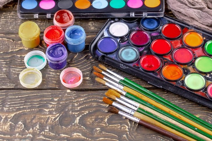 Brushes and paints for painting
