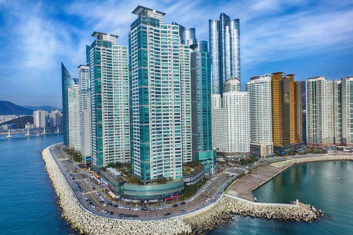 釜山の高層ビル
