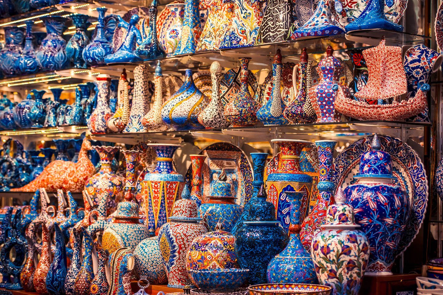 turkish-ceramics-at-the-grand-bazaar-jigsaw-puzzle-countries-turkey