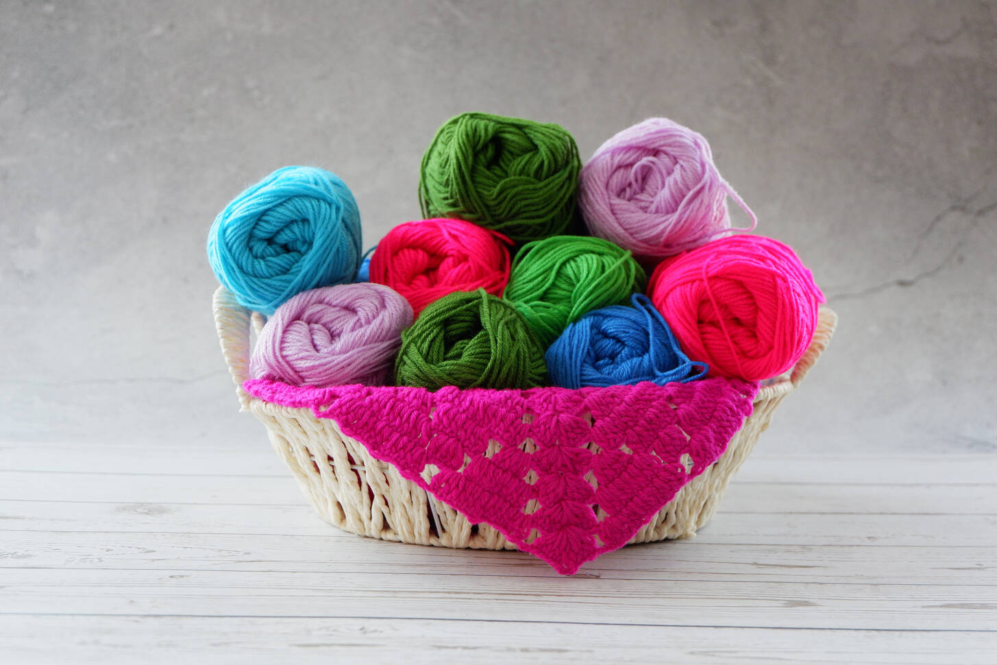 Yarn in a basket Jigsaw Puzzle (Home, Needlework) Puzzle Garage