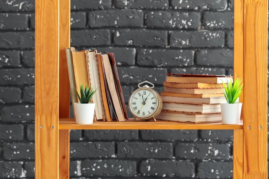 Bibliothèque en bois