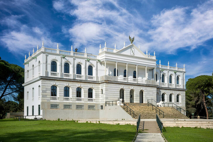 Palace Asebron