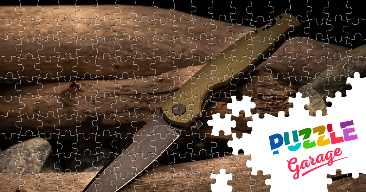 Knife on a tree Jigsaw Puzzle (Stuff, Weapons) Puzzle Garage