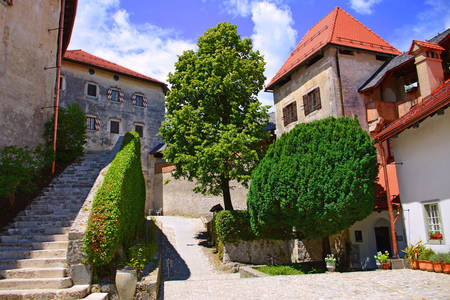 Patio del castillo de Bled