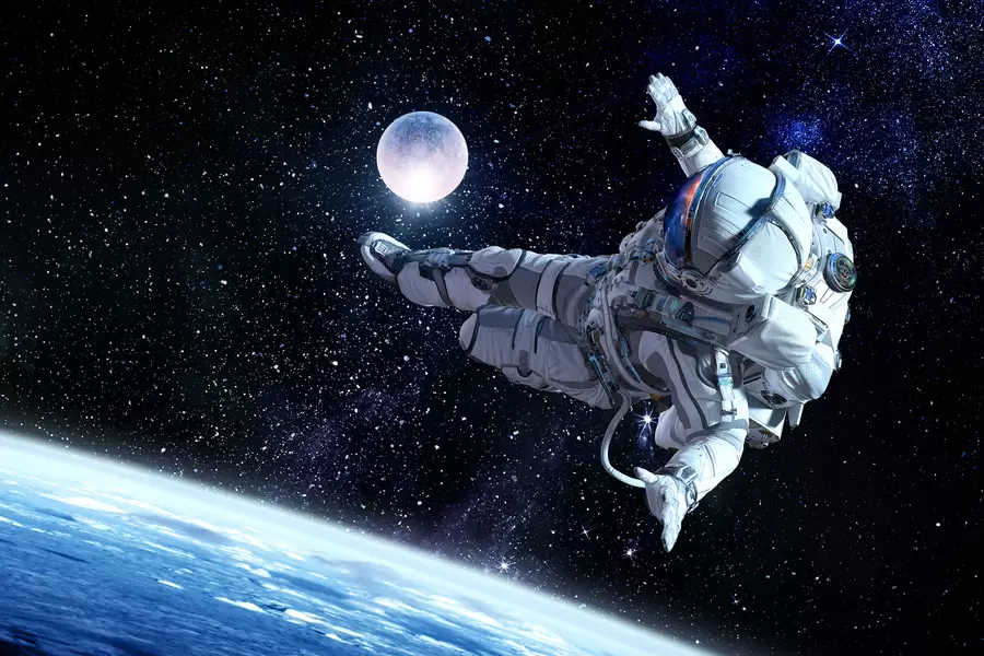 宇宙空間の宇宙飛行士