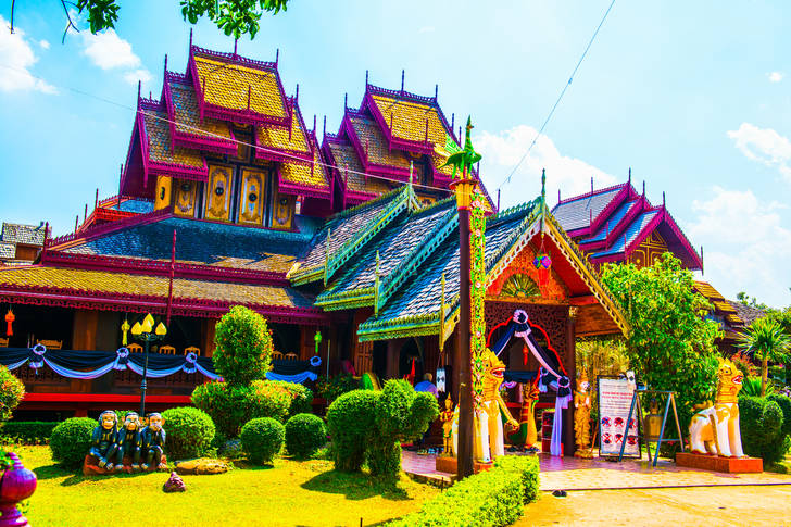 Temple Wat Nantaram