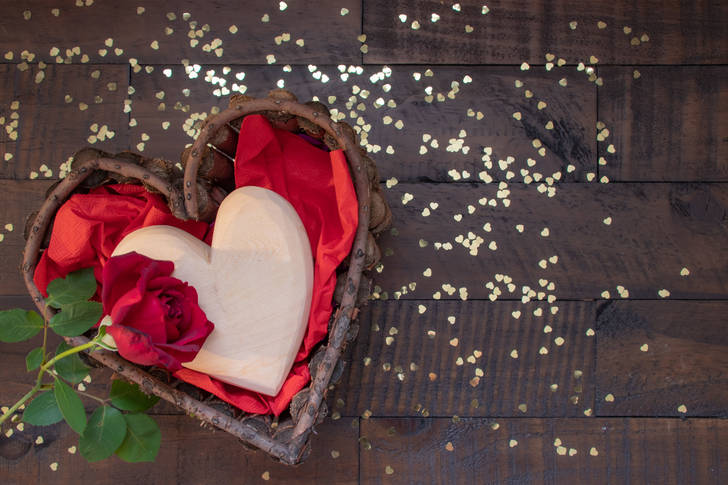 Heart, rose and golden confetti