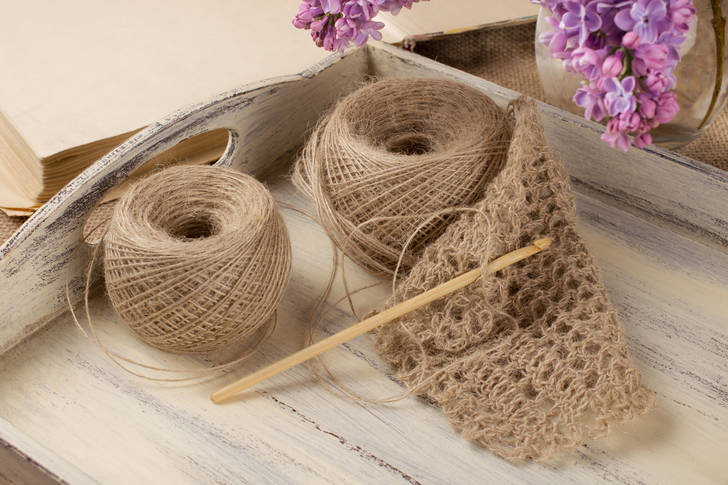 Thread and crochet hook