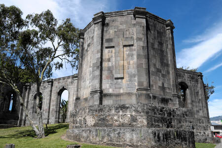 Santiago Apóstol Parish Ruins