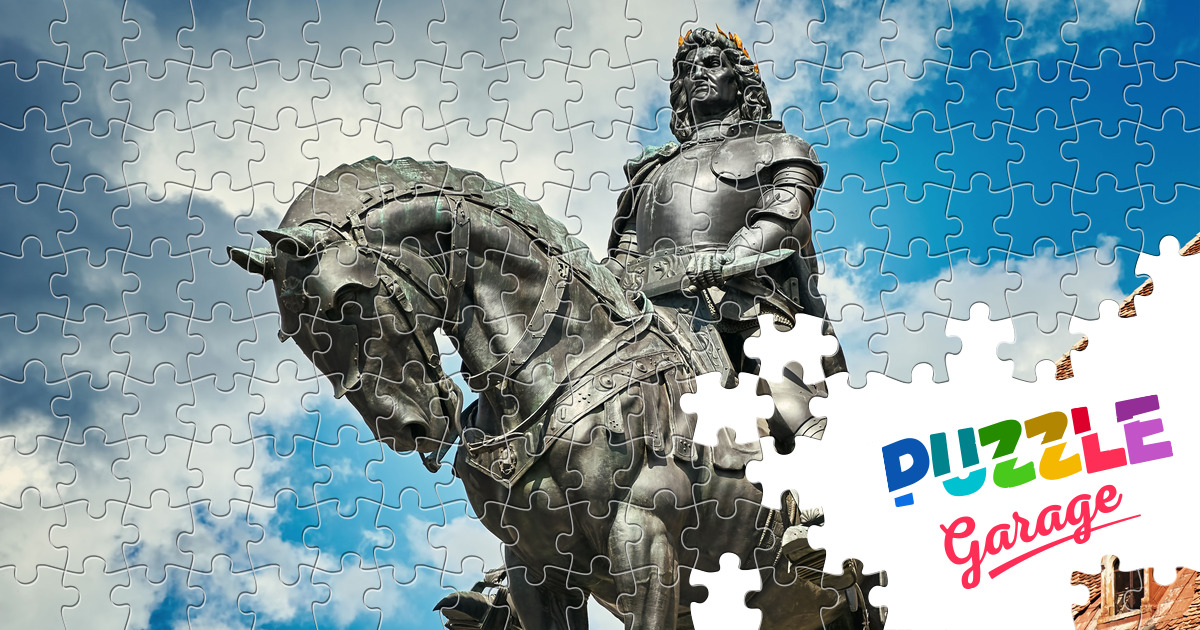 Matthias Corvinus Statue Jigsaw Puzzle (Countries, Romania) | Puzzle Garage