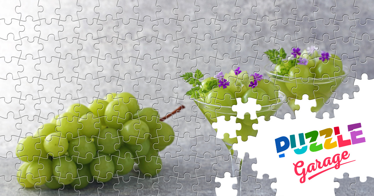Grapes in cocktail glasses Jigsaw Puzzle (Plants, Berries) Puzzle Garage