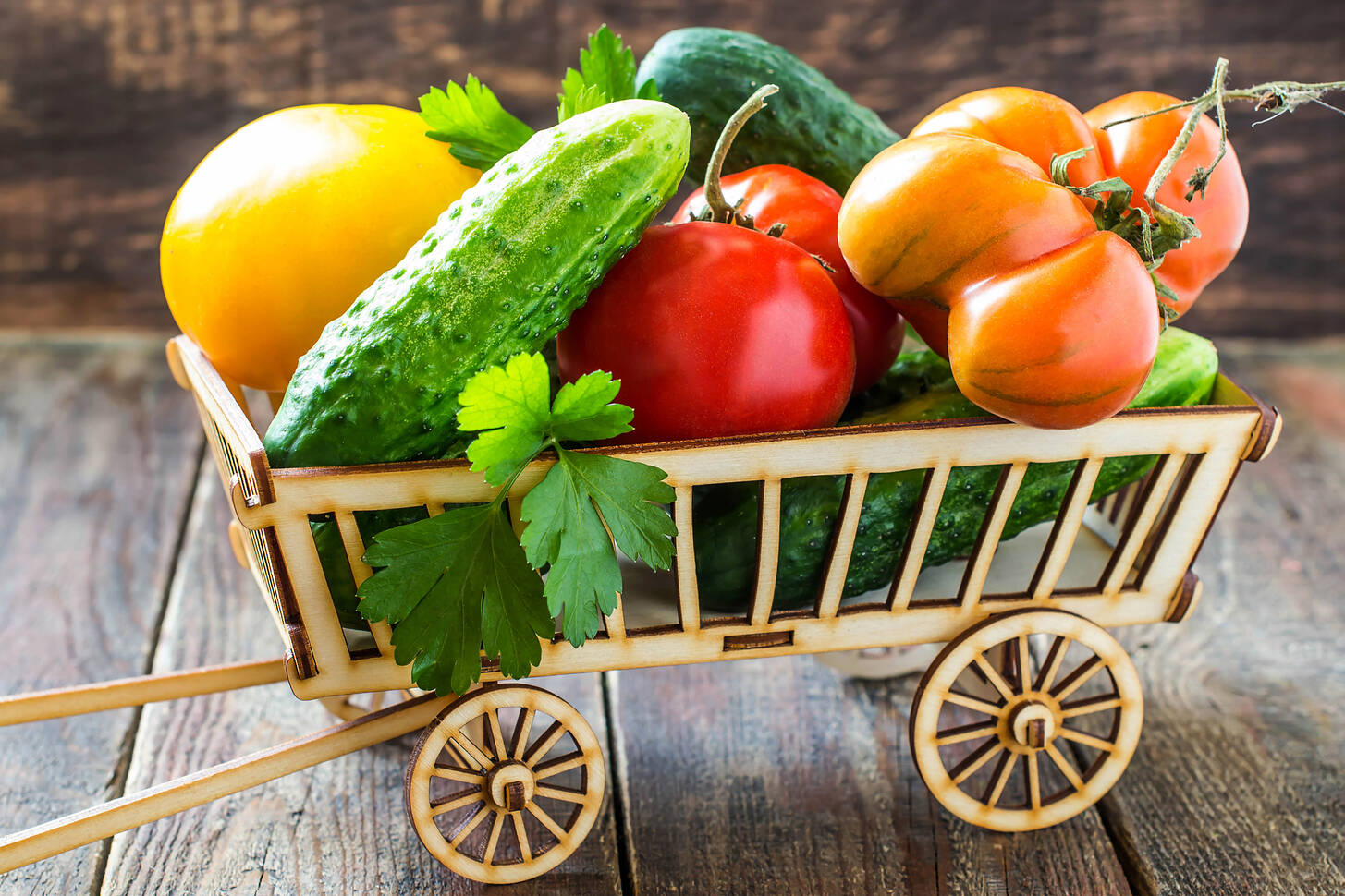 Vegetables in a cart Jigsaw Puzzle (Plants, Vegetables) | Puzzle Garage