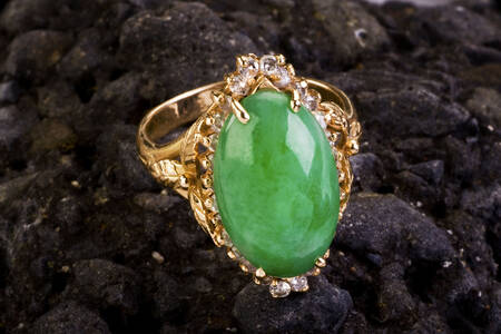 Bague avec jade vert