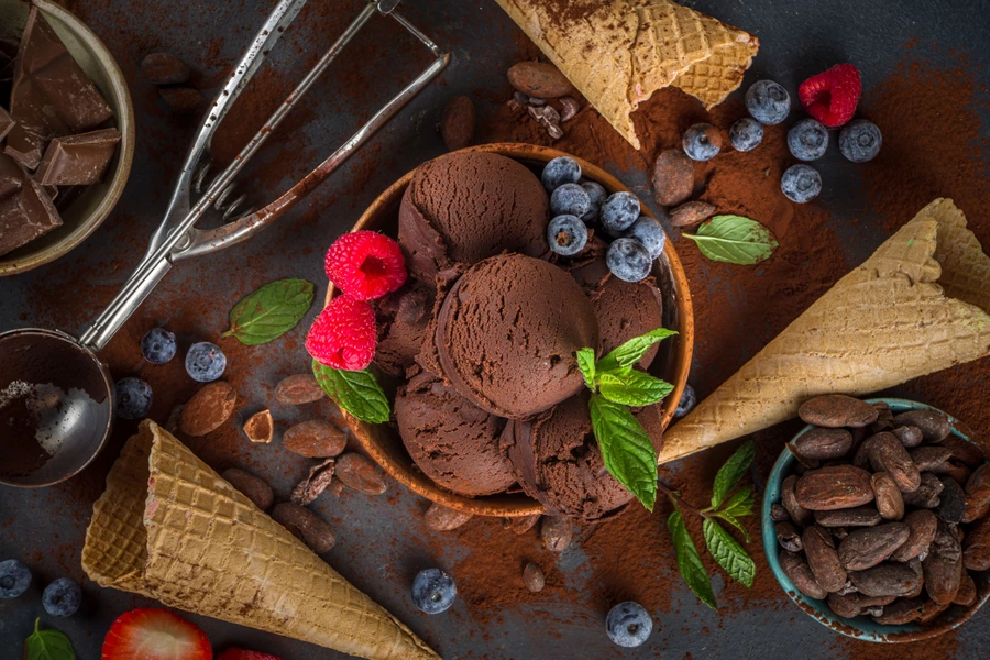 Es krim cokelat hitam